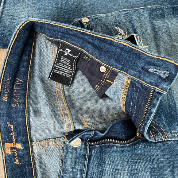 7 for all Mankind - The Ankle Skinny - Size 25 - Picture 4 of 4